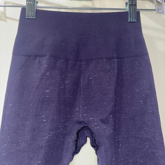 Lululemon Free to Flow 7/8 Tight Leggings – High Rise – Size 2 – Blue Speckle - Picture 6 of 11